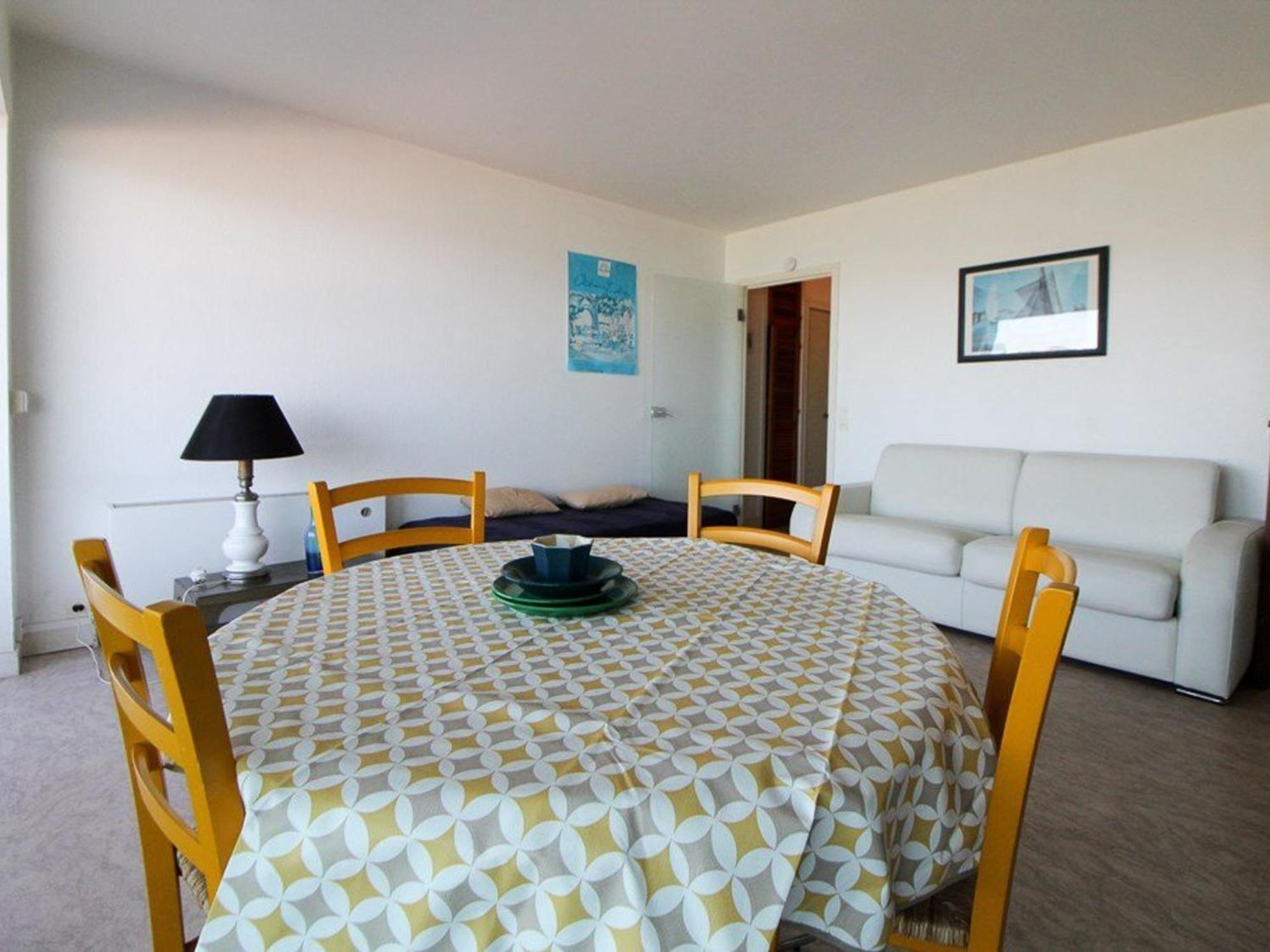 Spacieux Face A La Avec Terrasse Et Animaux Acceptes - Fr-1-494-47 Apartment *